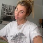Lana Davenport - @lana_devenport Instagram Profile Photo