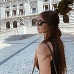 Laura Guerra - @laauraguerraa_ Instagram Profile Photo