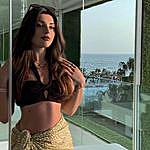 Laura - @laureeeeta Instagram Profile Photo