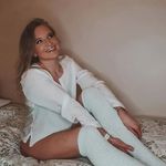 Laura - @laurapauliinab Instagram Profile Photo