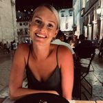 Laura Pinnell - @laura_pinnell Instagram Profile Photo