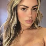 Laura Cordova - @lau_cordova Instagram Profile Photo
