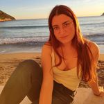 Laura Sellers - @0nilau Instagram Profile Photo