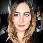 Laura Tilley - @elleveetee Instagram Profile Photo
