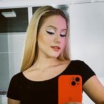 Laura Vogel - @lauravogell Instagram Profile Photo