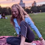 Lauren Hackney - @_loloandco Instagram Profile Photo