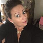 Laurie Bright - @laurie.bright Instagram Profile Photo