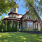 Caryn Siegel Silva Lawrence - @maplecroftbedandbreakfast Instagram Profile Photo