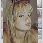 lea cesarini - @lea_cesa Instagram Profile Photo