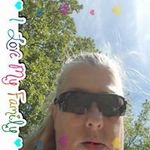 Linda Beecham - @linda.beecham.399 Instagram Profile Photo