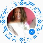 Linda Holmes - @lindaholmes.1022 Instagram Profile Photo