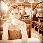 Lindsay Gill - @charitychicdc Instagram Profile Photo