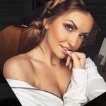 Lindsay Scott - @lindsayhoover Instagram Profile Photo