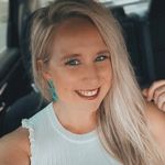 Lindsay Sanders - @lindsaysanders_ Instagram Profile Photo