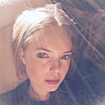 Lindsey Davis - @ellbones Instagram Profile Photo