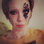 Lindsey George - @ellayedoubleyou Instagram Profile Photo