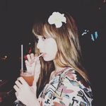 lisa charles - @lisa._.charles Instagram Profile Photo