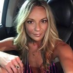 Lisa Hoover - @lhoov617 Instagram Profile Photo