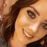 Lois Russell - @19lois92 Instagram Profile Photo