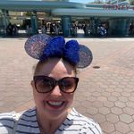 Lori Berry - @cruiseplanners_loriberry Instagram Profile Photo