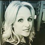 Lori Block - @heyblockhead Instagram Profile Photo