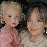 Lori Wood - @life.with.archie.and.elsie Instagram Profile Photo
