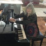 Lori Anne Young - @4simply_piano Instagram Profile Photo