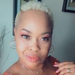 Lowanda Simmons - @sugsweet Instagram Profile Photo