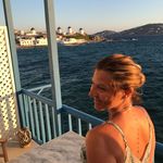 Maria Willox - @mary_willox Instagram Profile Photo