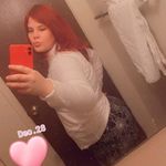 Marissa Harp - @lilmomma_.1617._.forever_.17 Instagram Profile Photo