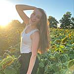 Ashley Marie (Voeller) Van Doren - @little_muffin_ashley Instagram Profile Photo