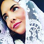 Maria a& Catholic Revert - @adorotejesu Instagram Profile Photo