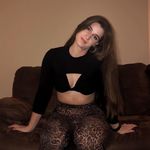 Mary Leonard - @_maryleonard_ Instagram Profile Photo