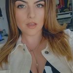 Mary Pagett - @mary.pagett.93 Instagram Profile Photo
