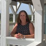 Mary Whitley - @mary.whitley.351 Instagram Profile Photo
