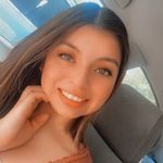 Melanie Castillo - @castillo7mel Instagram Profile Photo