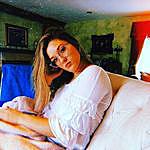 Melanie Harvey - @mela_nieharvey Instagram Profile Photo