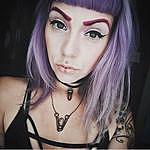 Melanie Pierce - @daughterofthehorned Instagram Profile Photo