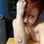 Melanie Smith - @lipstickstains7 Instagram Profile Photo
