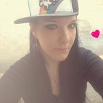 Melissa Bridges - @green.eyed.bombshell Instagram Profile Photo