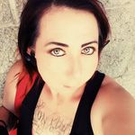 Melissa Callahan - @hopeless.lookin.4.a.lovestory Instagram Profile Photo