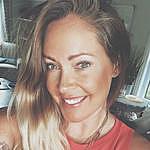 Melissa Snell - @blend.and.pout Instagram Profile Photo