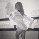 Melissa Yang - @melissayangartist Instagram Profile Photo