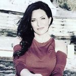 Michelle L Minton - @therealmichelle2021 Instagram Profile Photo