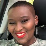 Monique Davis - @mocassohair Instagram Profile Photo