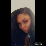 Monique Simmons - @momoworld Instagram Profile Photo