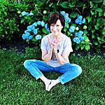 Nancy Poole - @growinpeace.yoga Instagram Profile Photo