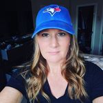 Nicky Neuman-Martineau - @nicky.martineau Instagram Profile Photo