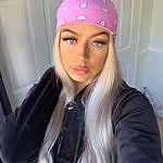 Nicole Bradley - @cole.bradl33y Instagram Profile Photo