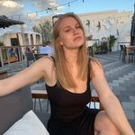 Nicole Comstock - @comstocknicole Instagram Profile Photo